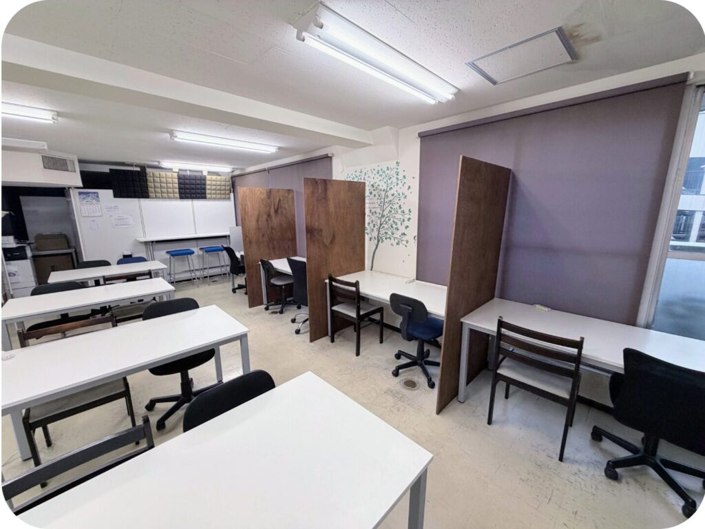 デスクスペース